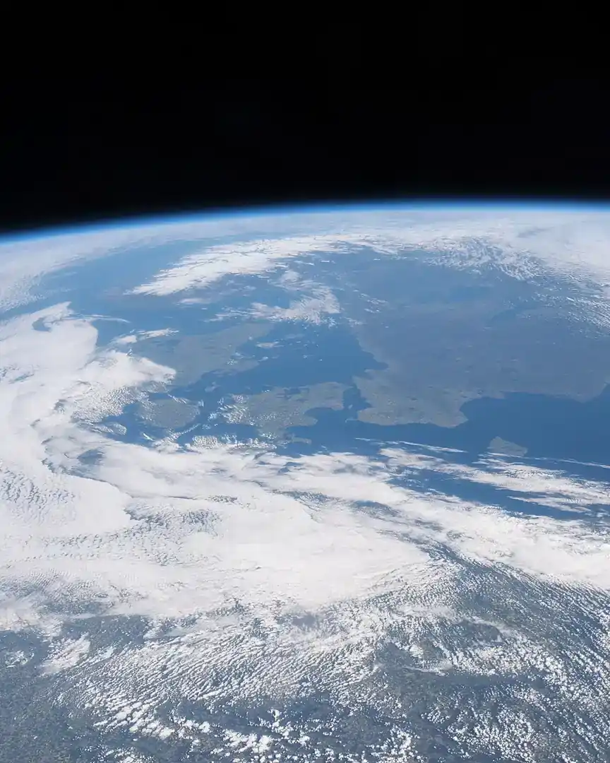 Foto: El norte de Europa desde la órbita · La Tierra