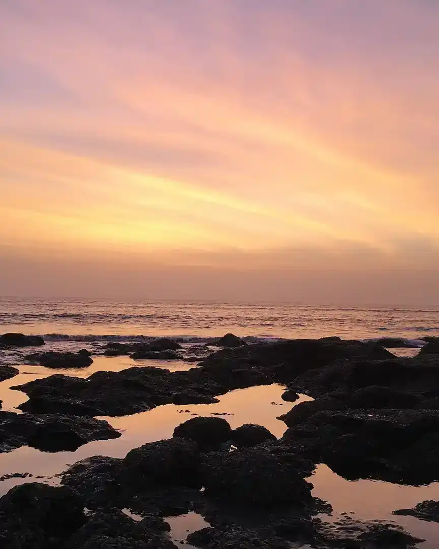 Foto: Atardecer sobre el océano Atlántico · Guinea