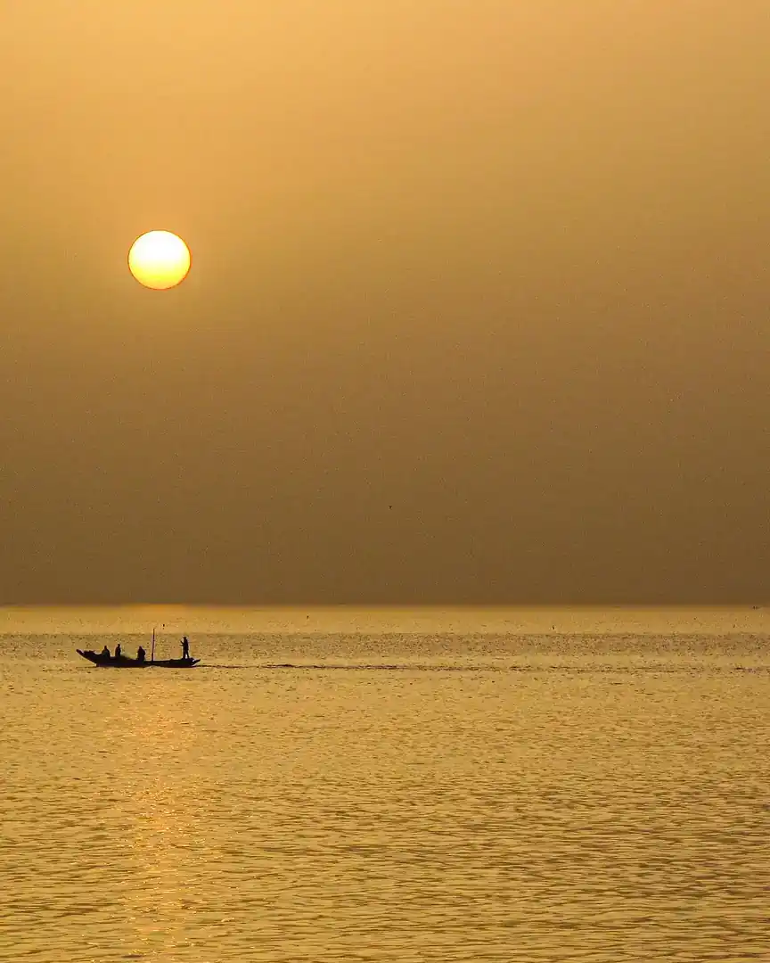 Foto: Amanecer sobre el mar en Dakar · Senegal