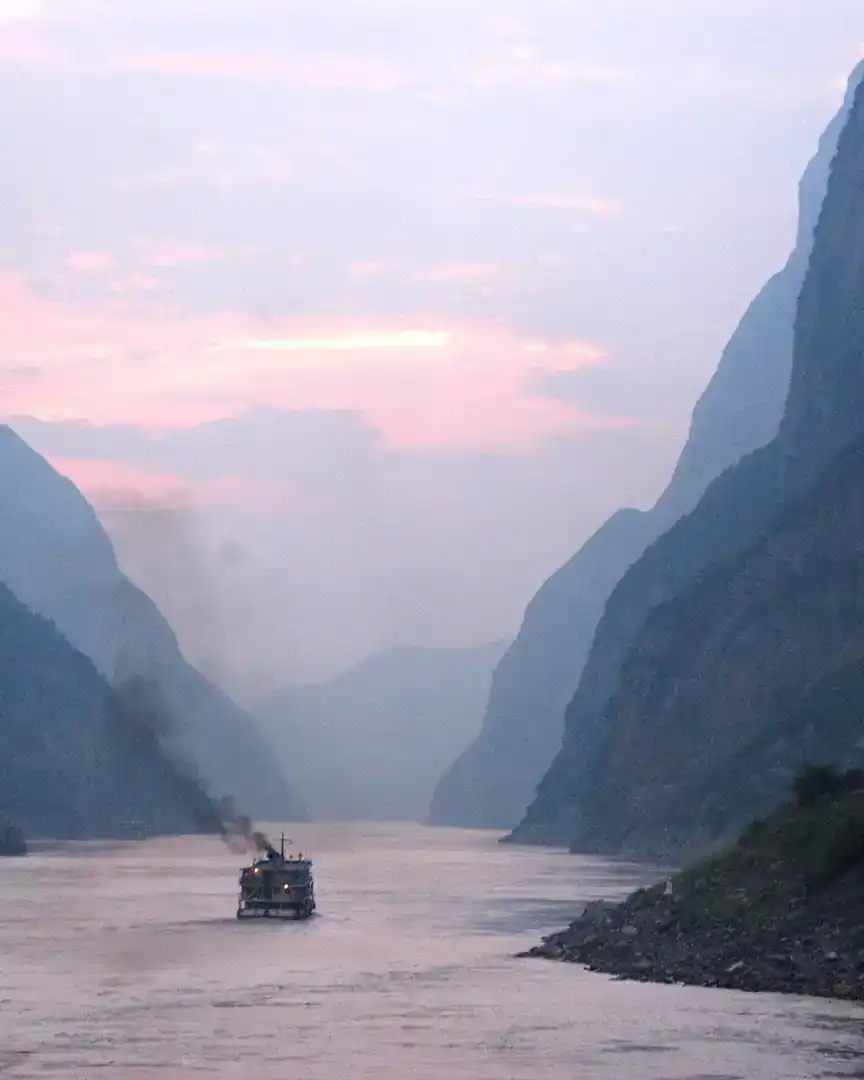 Foto: Anochecer en las Tres Gargantas del Yangtsé · China
