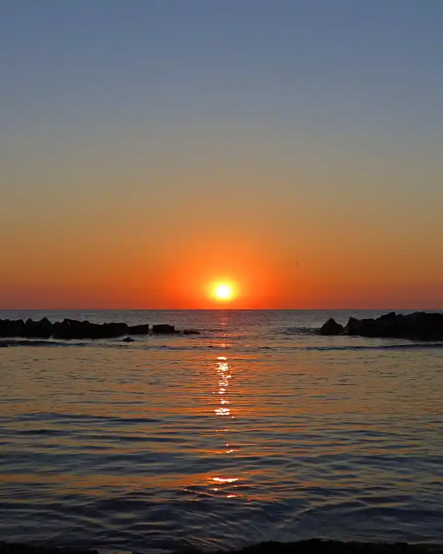 Foto: Amanecer sobre el mar Negro en Cap Aurora · Rumania