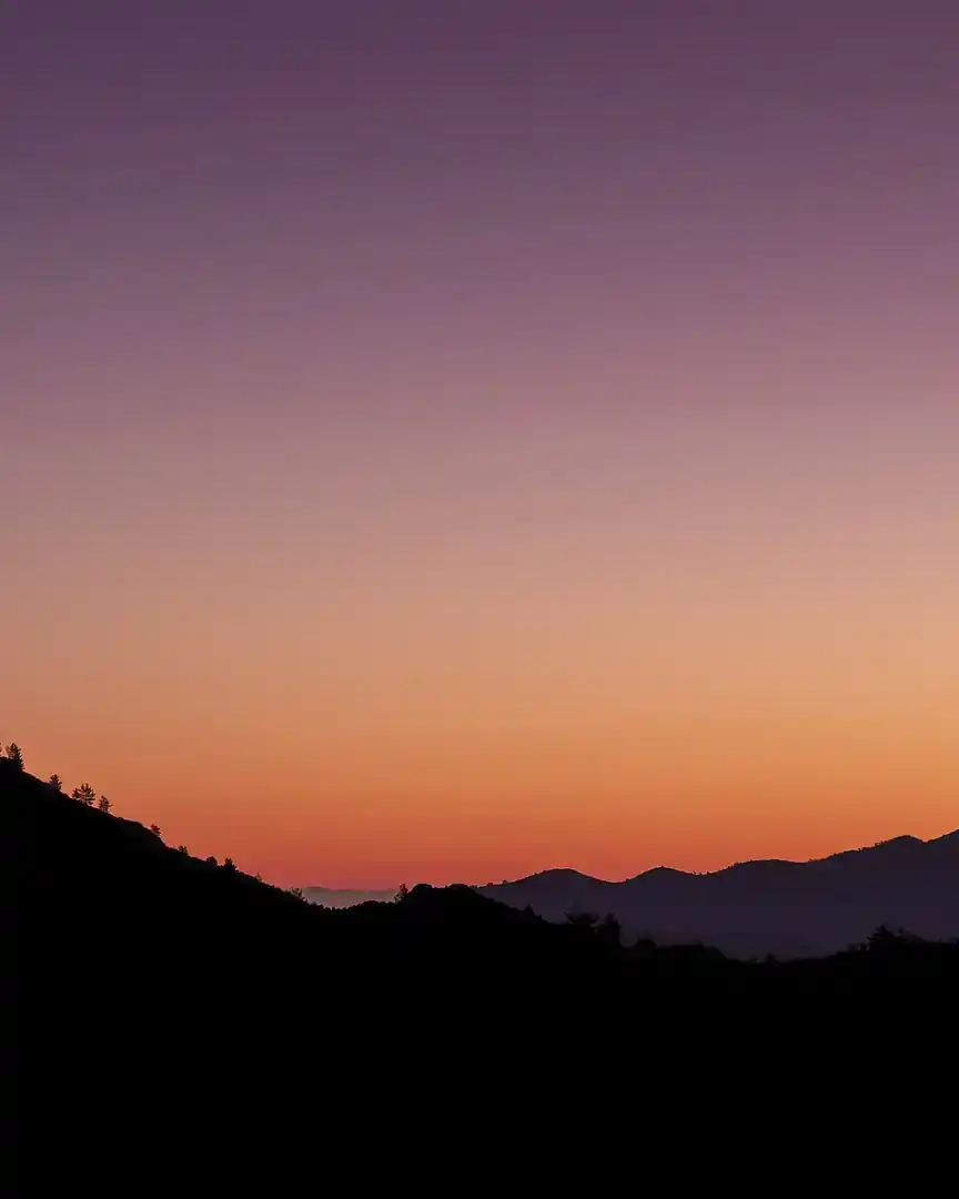 Foto: Amanecer sobre el valle de Palaichori · Chipre
