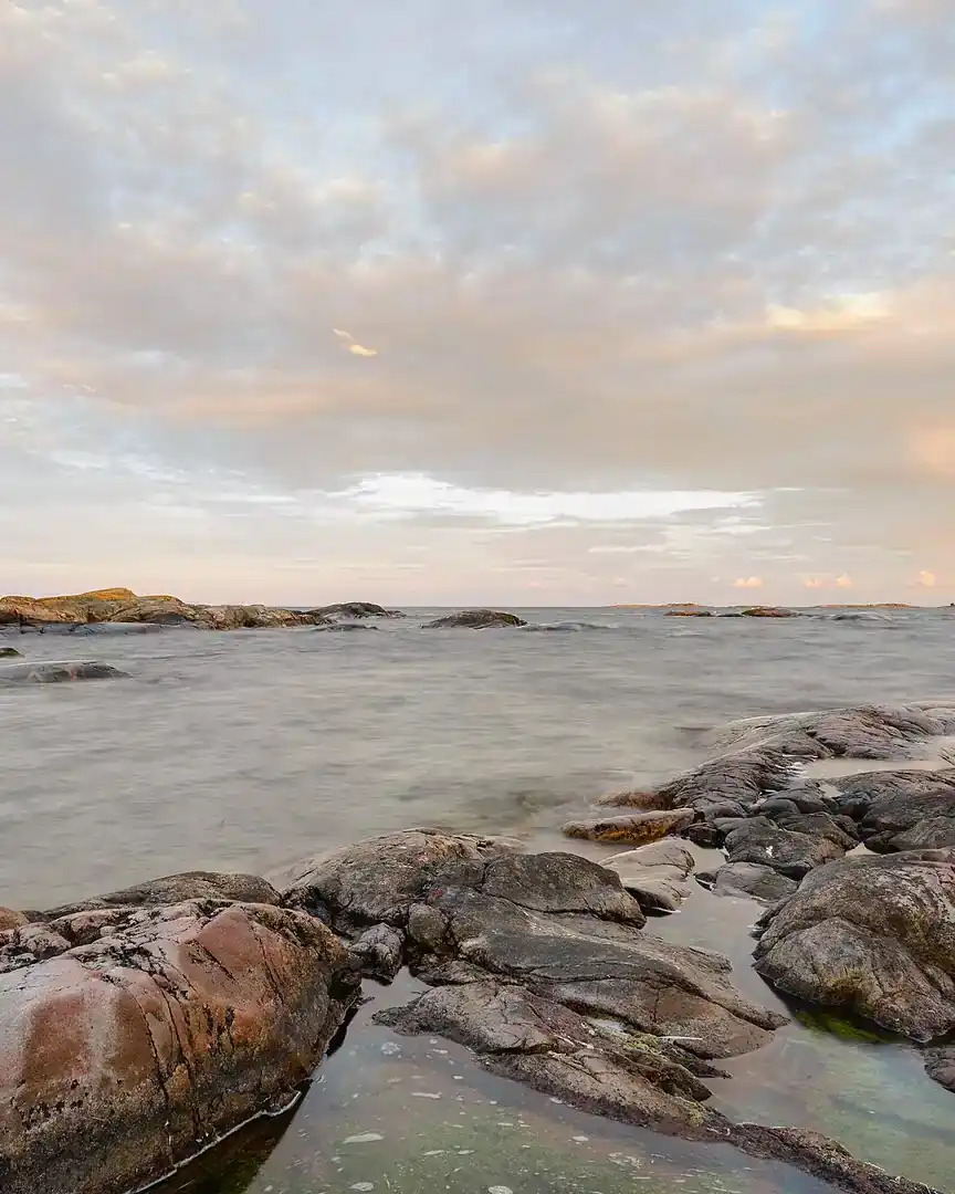 Foto: Anochecer en Sandhamn · Suecia
