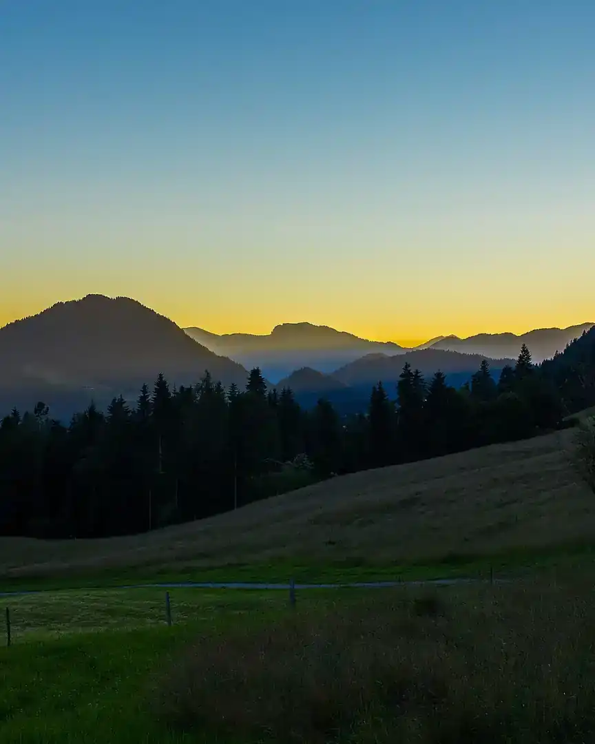 Foto: Anochecer sobre el Kaisergebirge · Austria