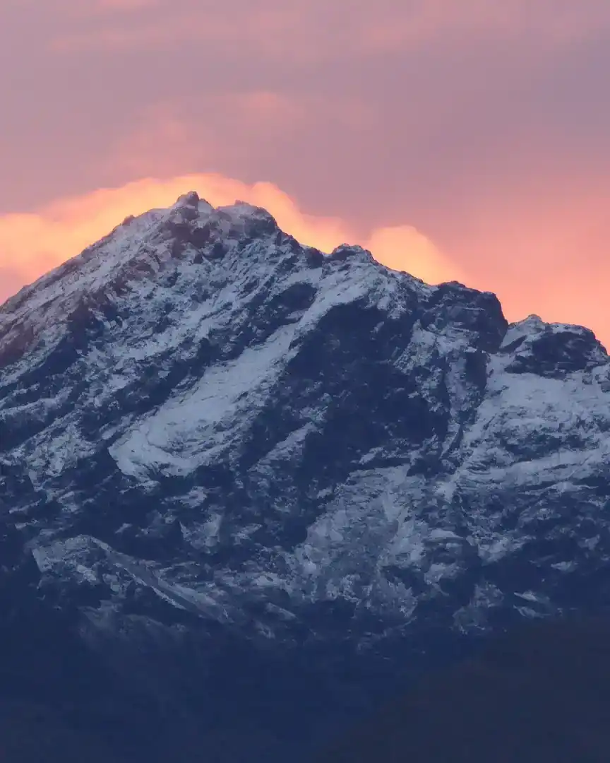 Foto: Anochecer en el volcán Cotacachi · Ecuador