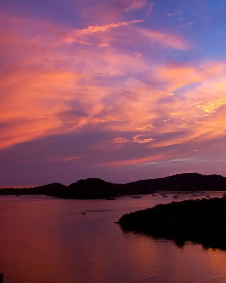 Foto: Atardecer en la costa · Granada