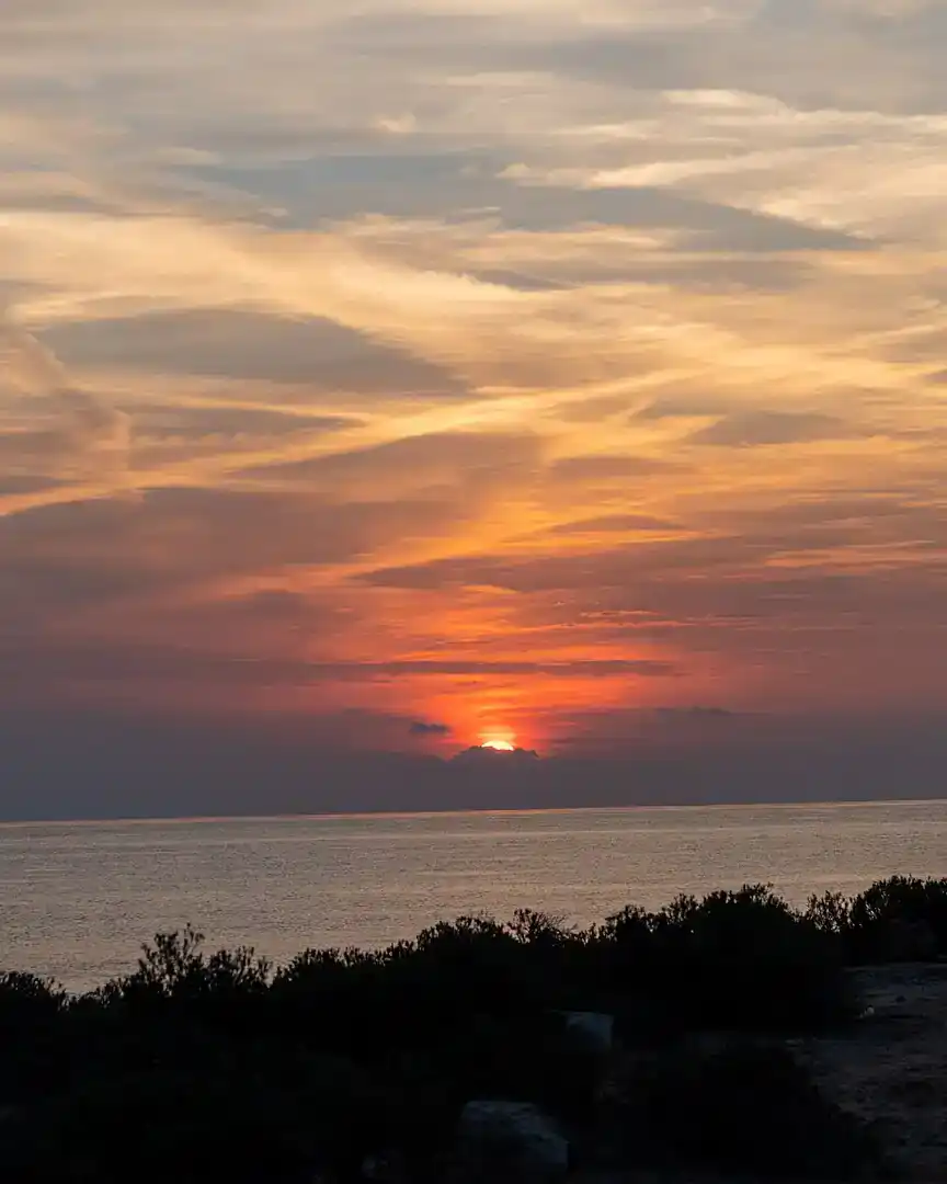Foto: Amanecer en Fins, Mascate · Omán
