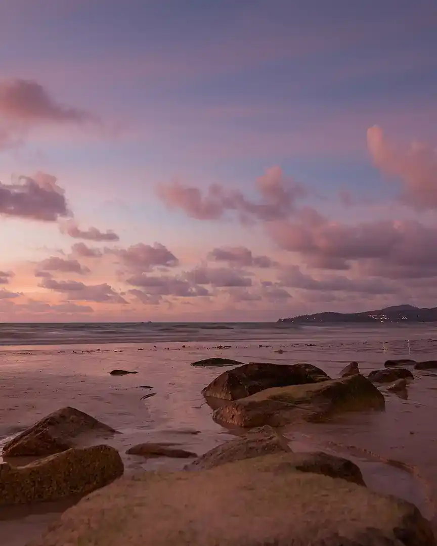 Foto: Atardecer en la playa de Bang Tao · Tailandia