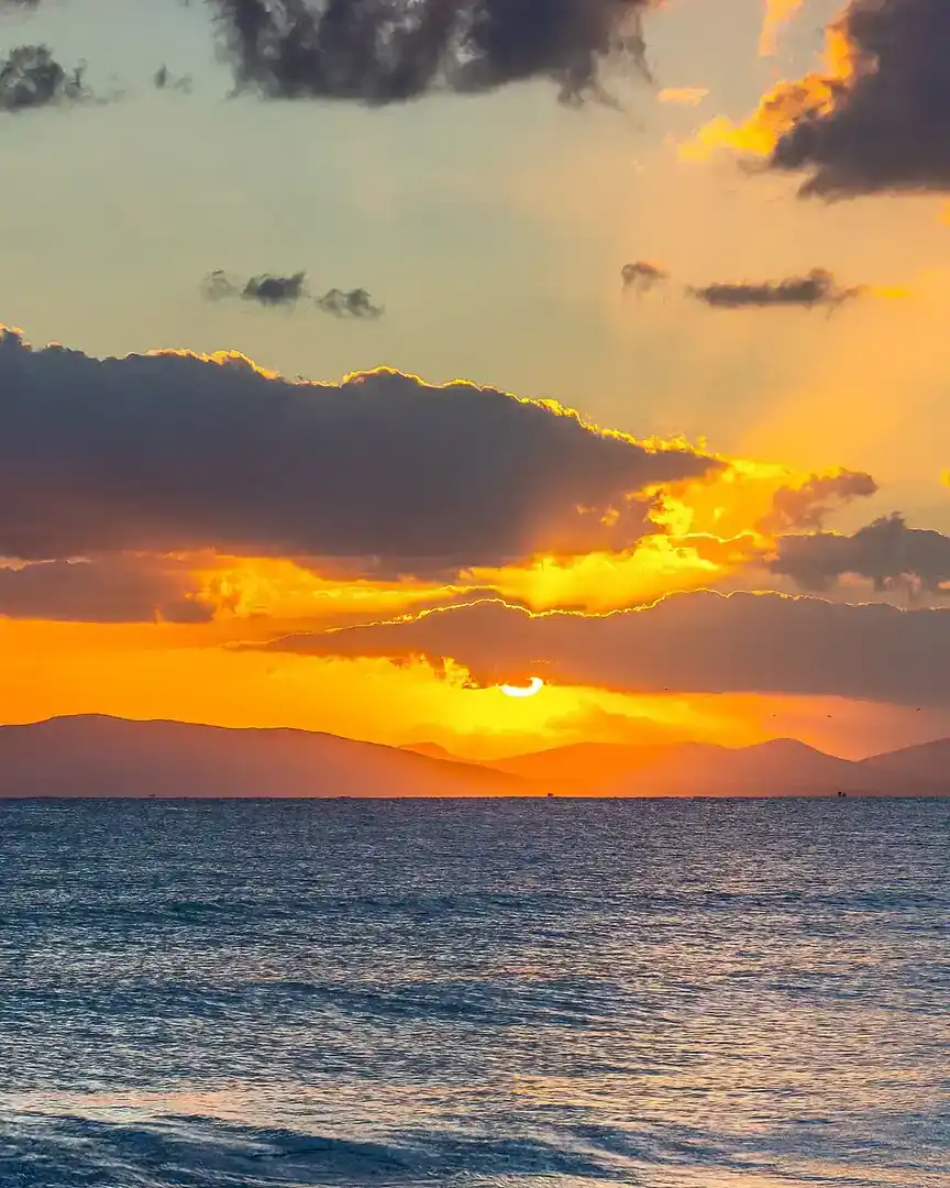Foto: Amanecer sobre Korbous · Túnez
