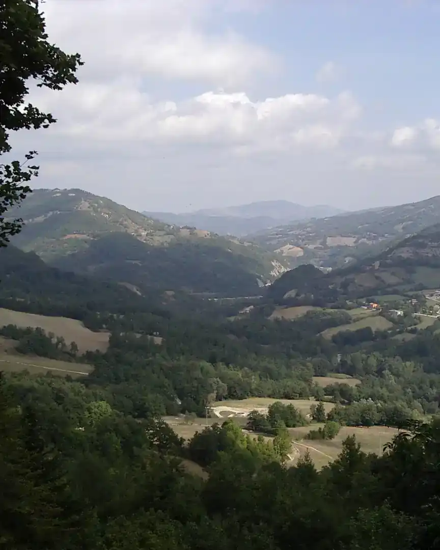 Foto: Valle del Marecchia · San Marino