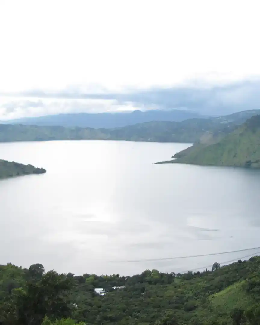 Foto: Laguna di Ayarza · Guatemala
