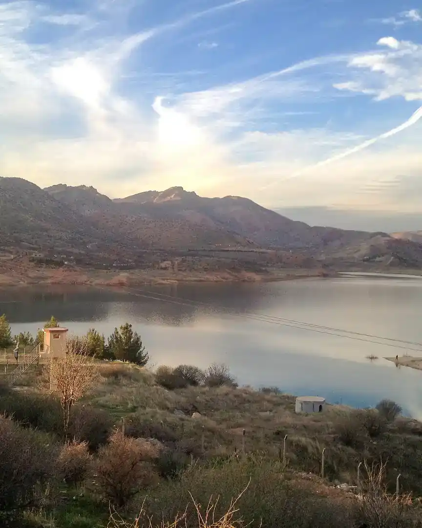 Foto: Lago de Dahuk · Irak