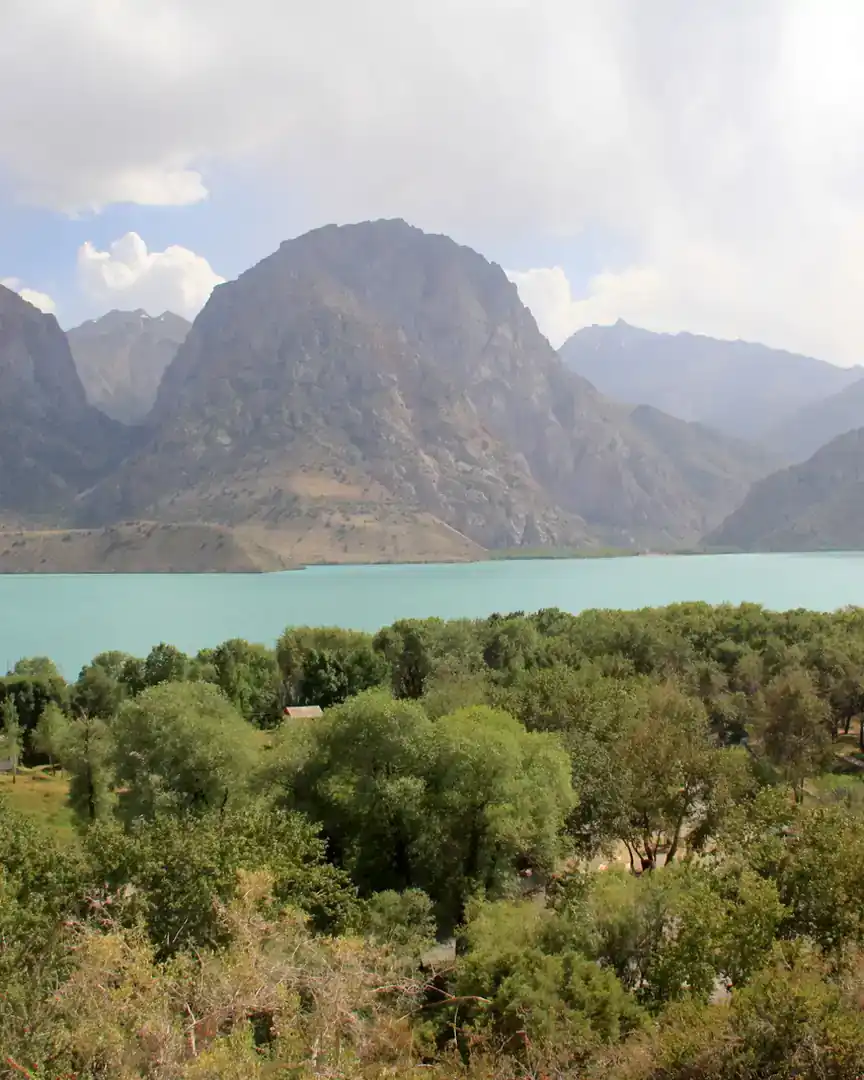 Photo : Iskanderkoul · Tadjikistan