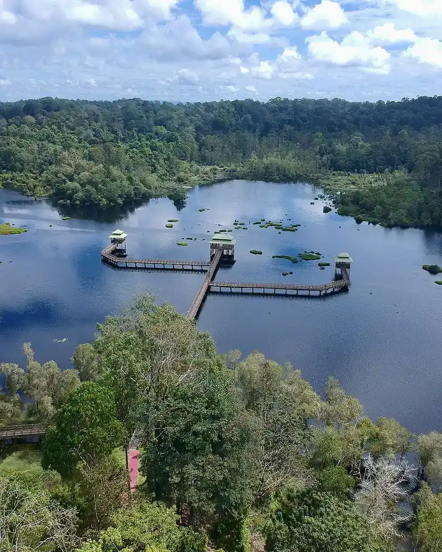 Photo : Lac Lalak · Brunei