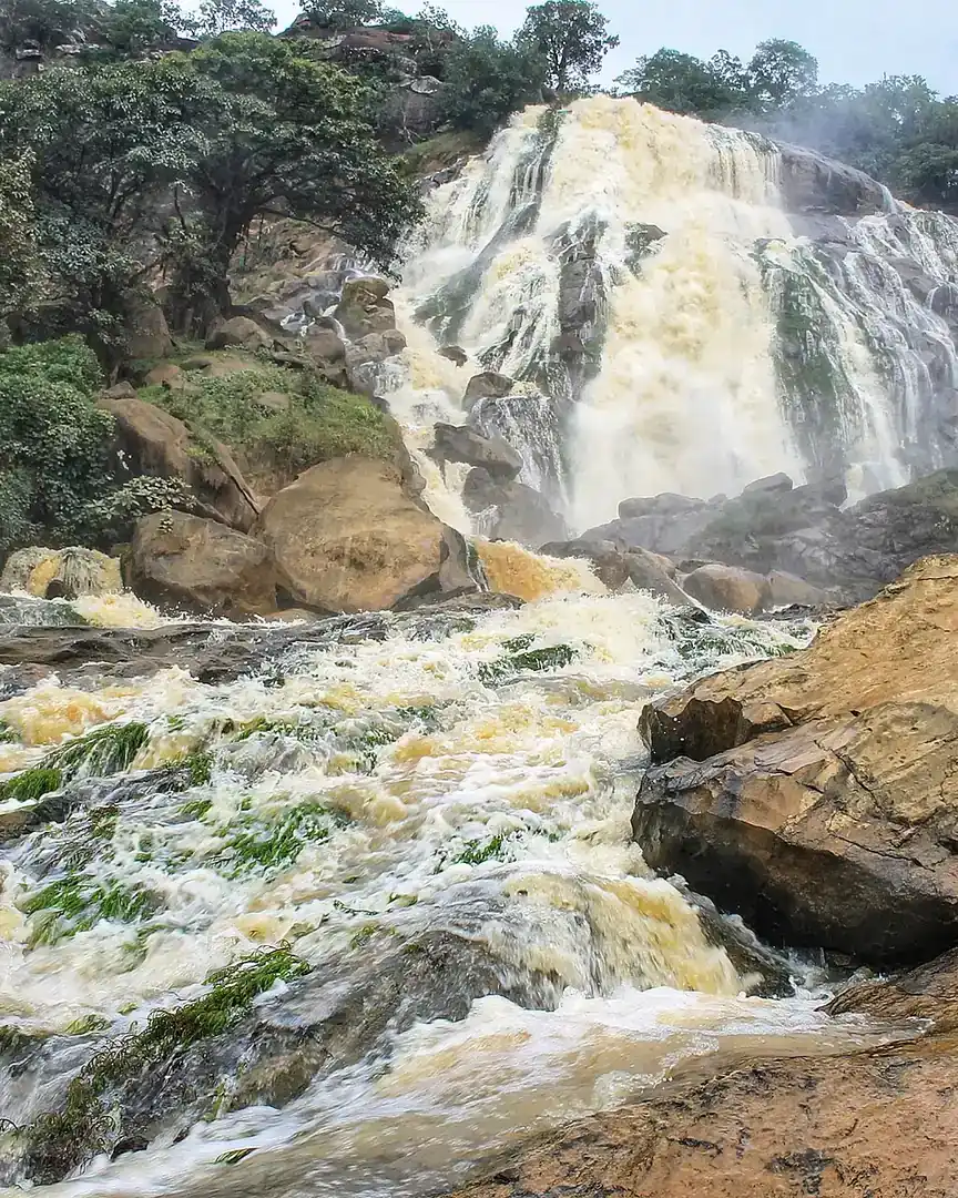 Foto: Cascate di Lancrenon · Repubblica Centrafricana