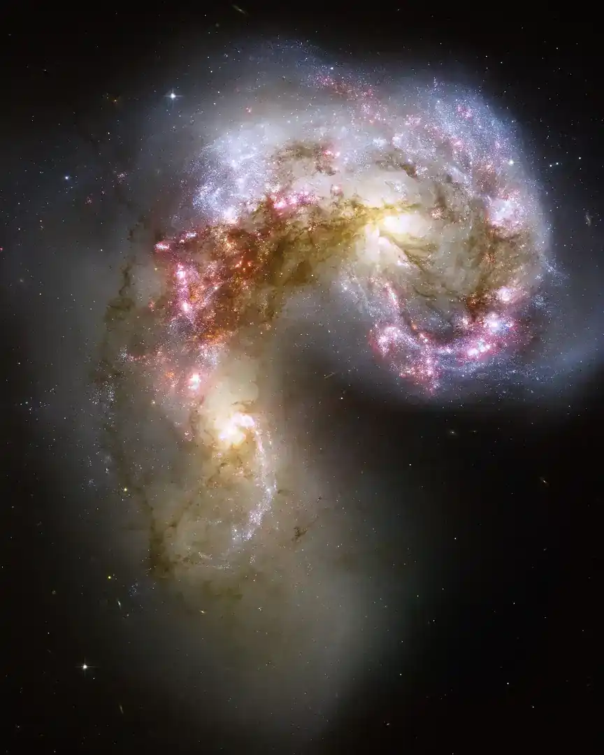 Foto: Galassie Antenne · Universo